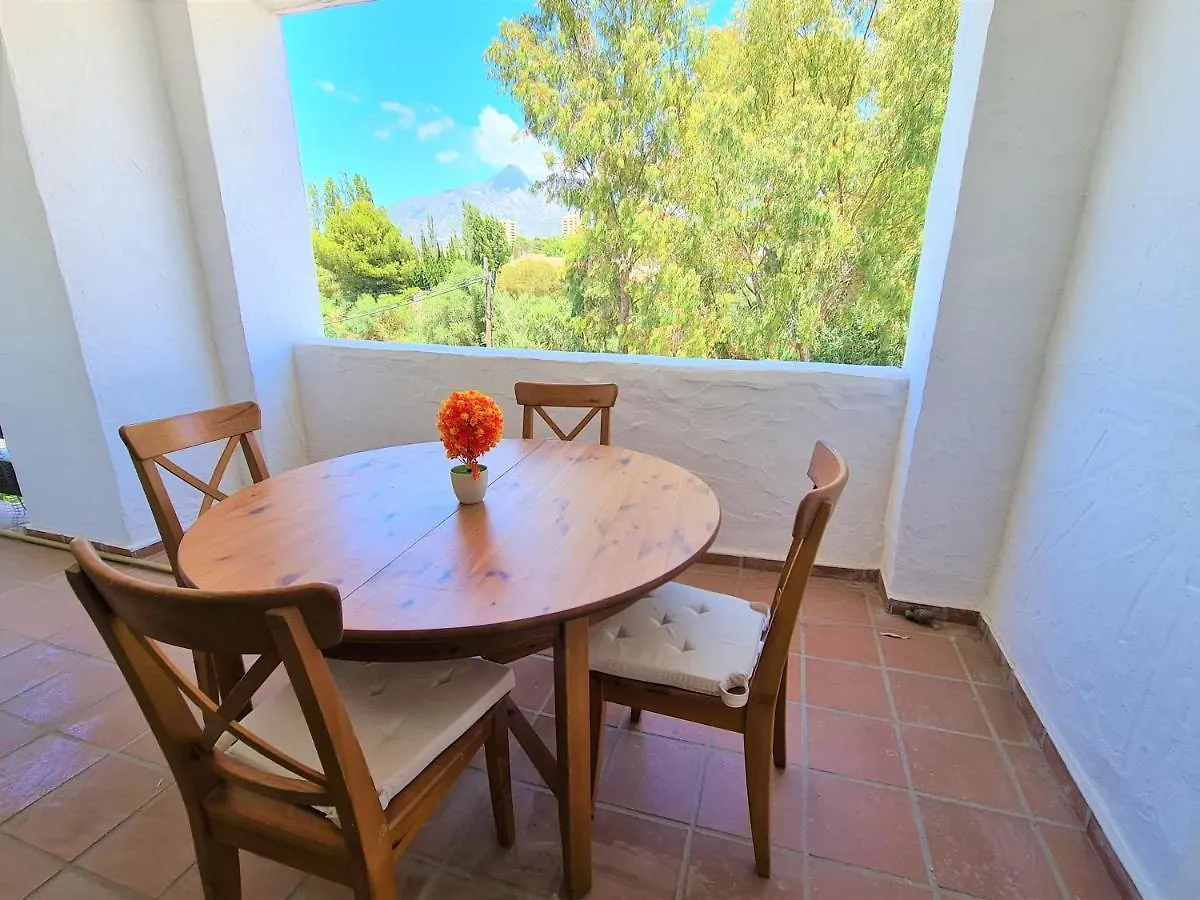 Urbanization La Maestranza, Puerto Banus, Nueva Andalucia Apartment
